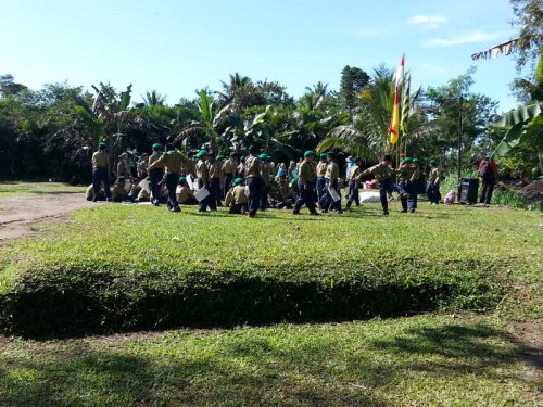 Kemah Karang Asri Kelas 5_003